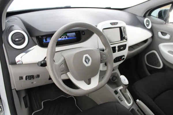 Renault Zoe - Photo 10