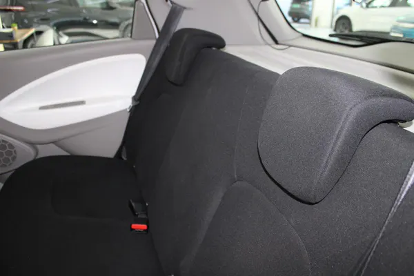 Renault Zoe - Photo 12