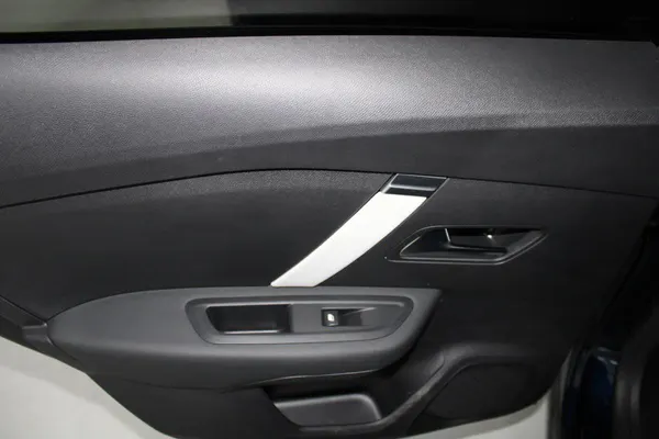 Citroen e-C4 - Photo 12
