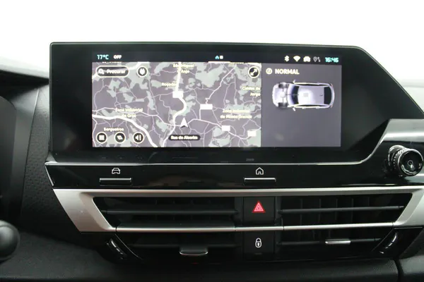 Citroen e-C4 - Photo 21
