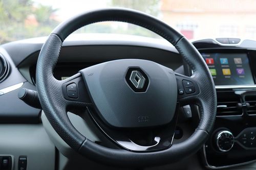 Renault Zoe - Photo 13
