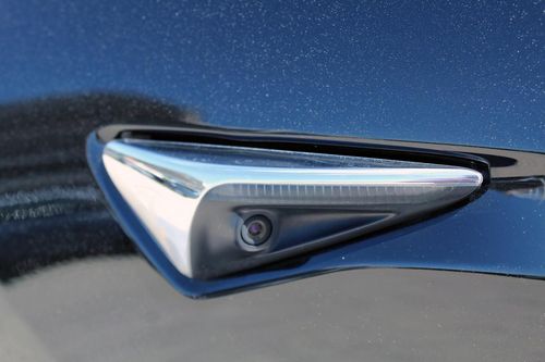 Tesla Model 3 - Photo 6