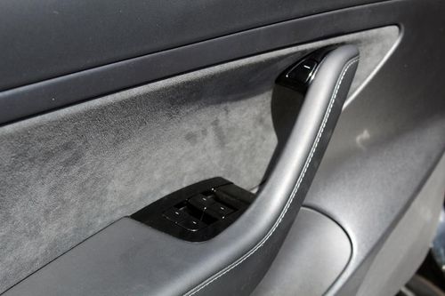 Tesla Model 3 - Photo 16