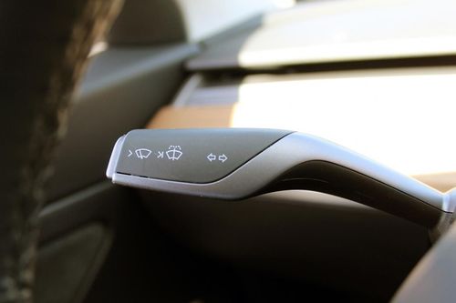 Tesla Model 3 - Photo 24