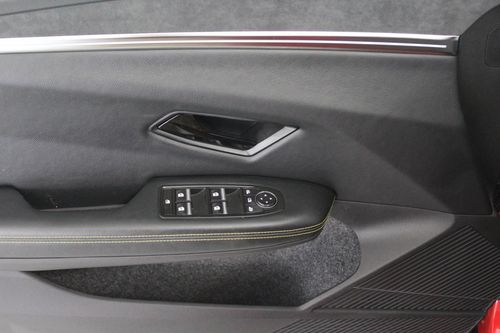 Renault Mégane E-Tech - Photo 9