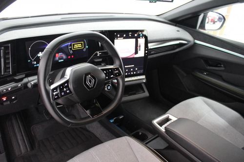Renault Mégane E-Tech - Photo 11