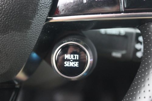 Renault Mégane E-Tech - Photo 18