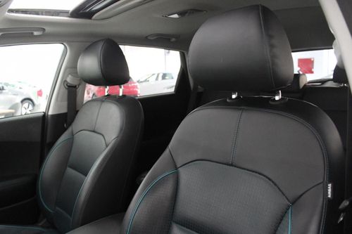 Kia e-Niro - Photo 12