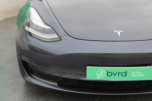 Tesla Model 3 - Photo 3