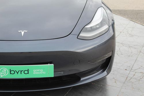 Tesla Model 3 - Photo 4