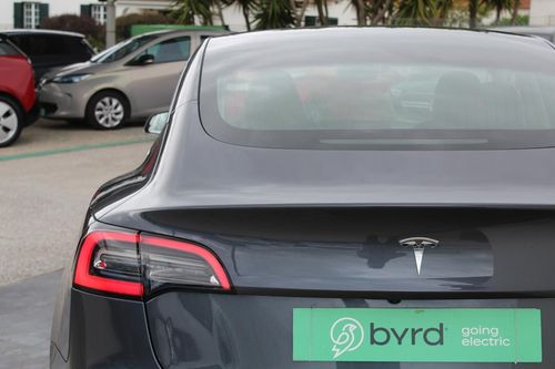 Tesla Model 3 - Photo 10