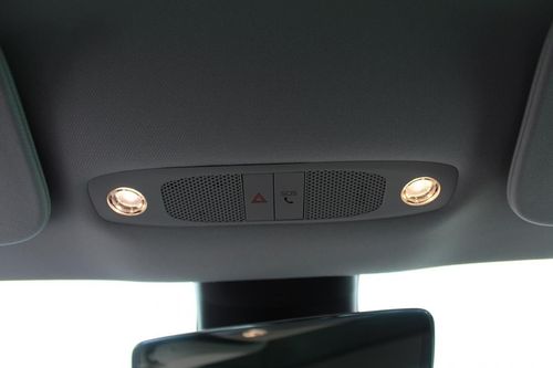 Tesla Model 3 - Photo 24