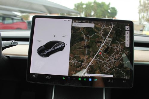 Tesla Model 3 - Photo 33
