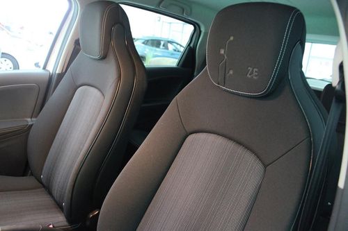 Renault Zoe - Photo 12