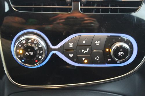 Renault Zoe - Photo 19
