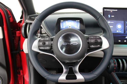 BYD Atto 3 - Photo 11