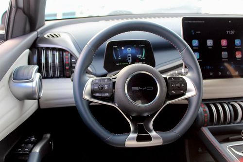 BYD Atto 3 - Photo 21