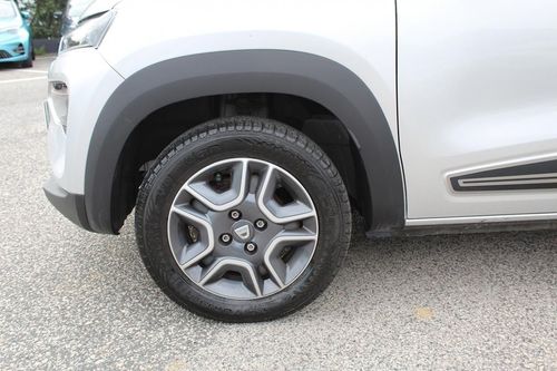 Dacia Spring - Photo 5