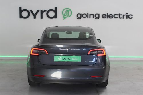 Tesla Model 3 - Photo 5