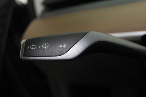Tesla Model 3 - Photo 14