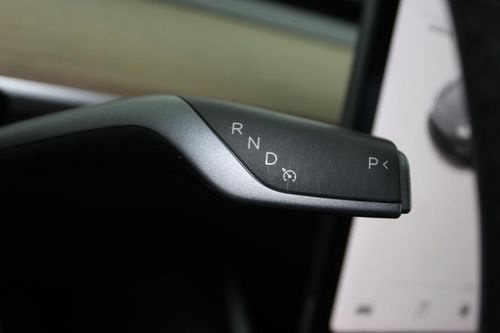 Tesla Model 3 - Photo 15