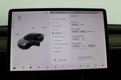 Tesla Model 3 - Photo 19