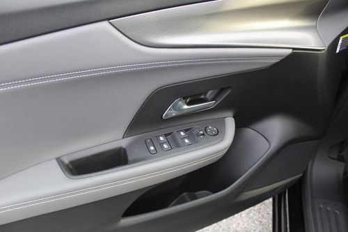 Opel Mokka-e - Photo 13