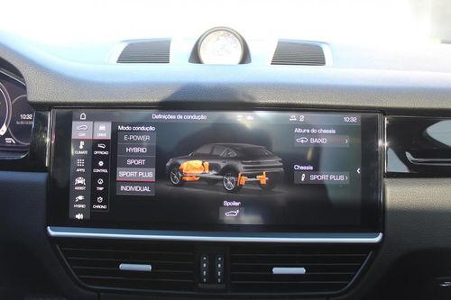 Porsche Cayenne Coupé - Photo 31