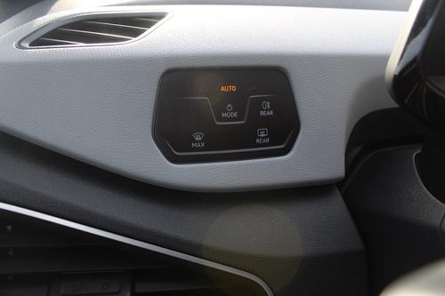 Volkswagen ID.3 - Photo 11