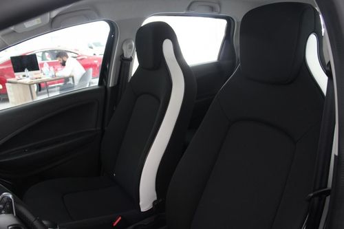 Renault Zoe - Photo 11