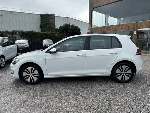 Volkswagen e-Golf - Photo 8