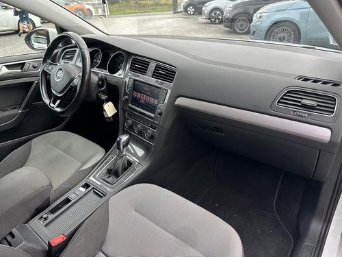 Volkswagen e-Golf - Photo 18