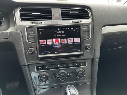 Volkswagen e-Golf - Photo 20