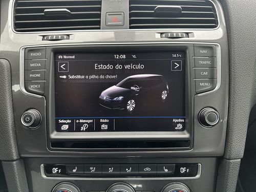 Volkswagen e-Golf - Photo 22