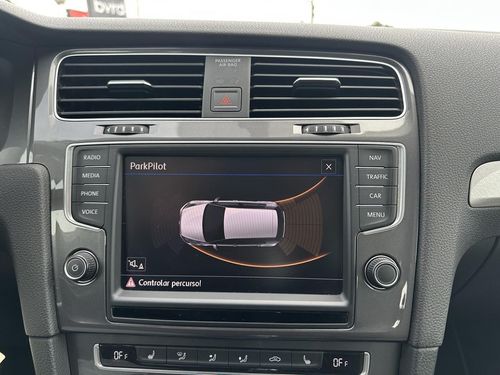 Volkswagen e-Golf - Photo 24