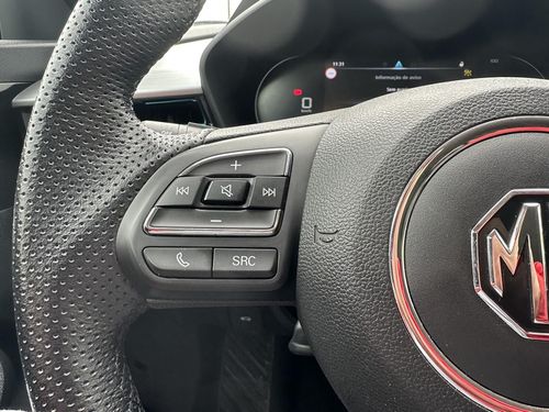 MG MG5 - Photo 37