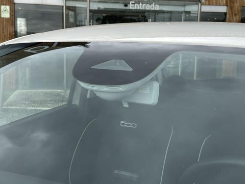 Fiat 500e - Photo 7