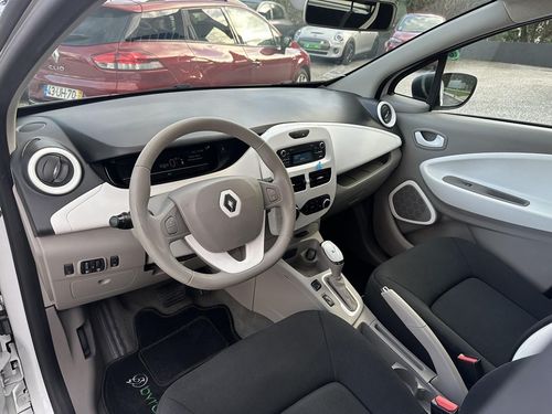 Renault Zoe - Photo 19
