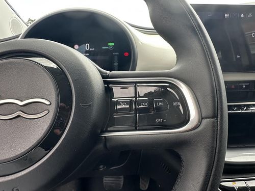 Fiat 500e - Photo 24