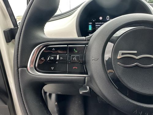 Fiat 500e - Photo 23