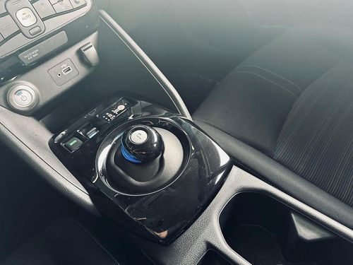 Nissan Leaf - Photo 28