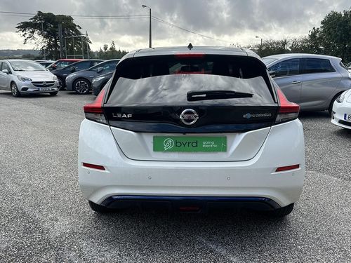 Nissan Leaf - Photo 10