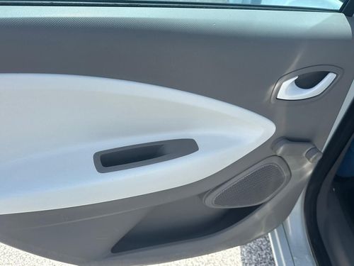 Renault Zoe - Photo 22