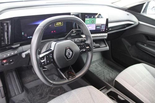 Renault Mégane E-Tech - Photo 11
