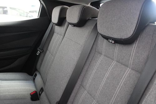 Renault Mégane E-Tech - Photo 23