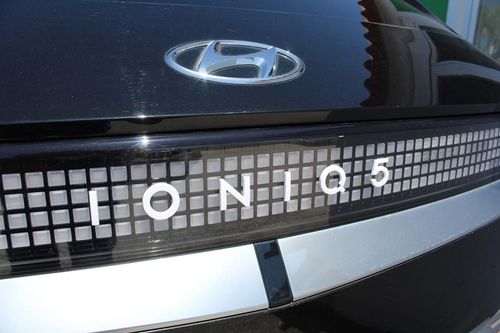 Hyundai Ioniq 5 - Photo 9