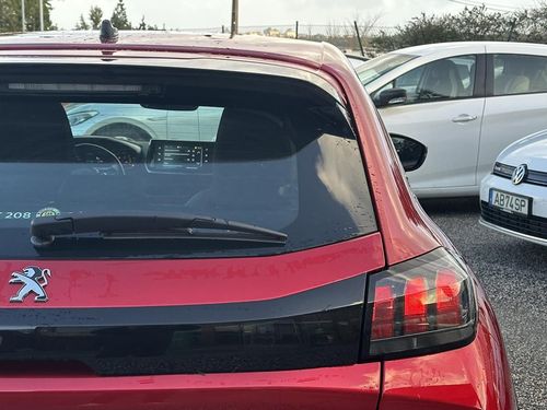 Peugeot e-208 - Photo 9