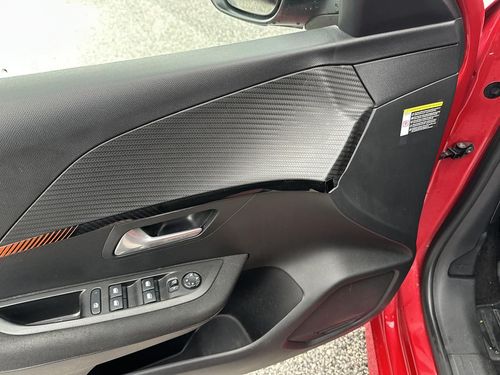 Peugeot e-208 - Photo 12