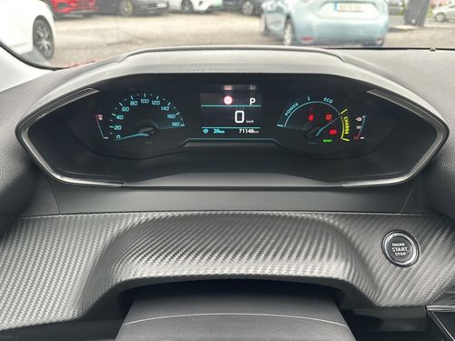 Peugeot e-208 - Photo 14