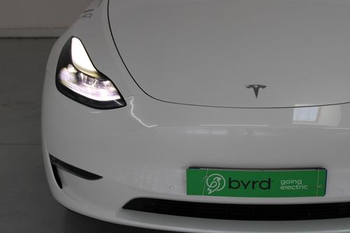 Tesla Model Y - Photo 4